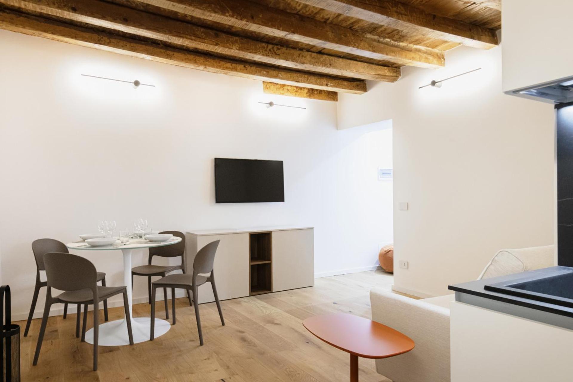 Easylife - Esclusivo Con Terrazzo A P.ta Venezia Mailand